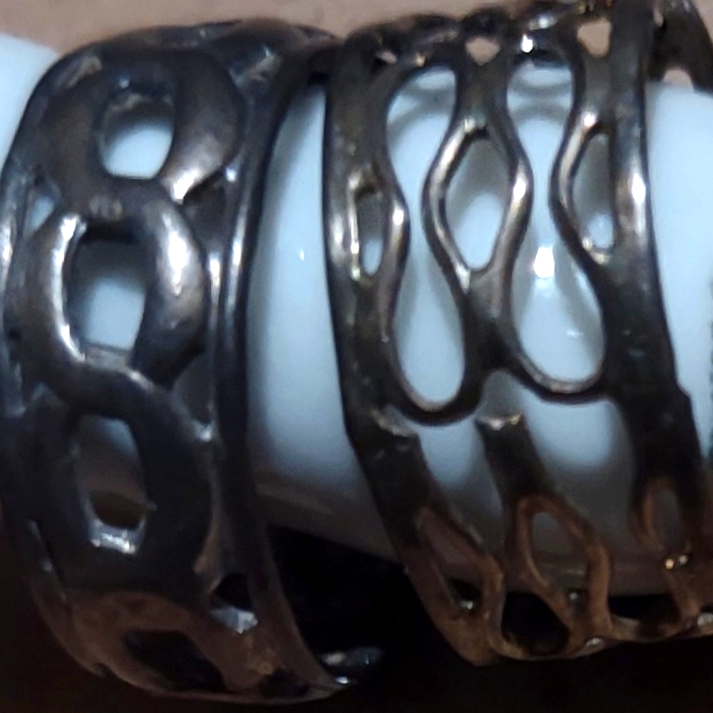 Fashion rings